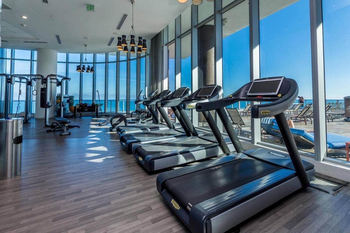 Wonderful 2/2 Condo W Ocean View At Hyde Beach ฮอลลีวูด ภายนอก รูปภาพ